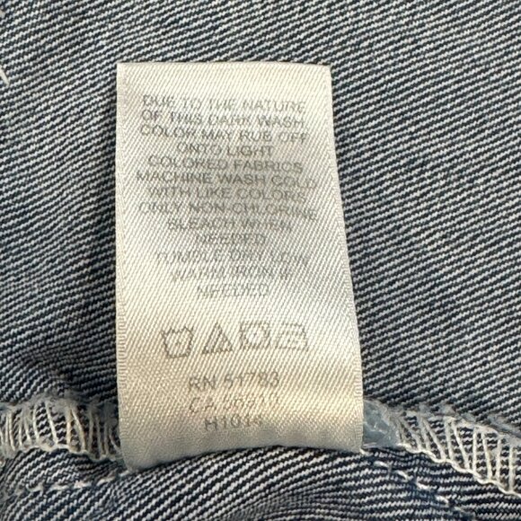 Maurices Womens Blue Denim Jean Jacket Size M Button Front Long Sleeve Pockets - Picture 14 of 14